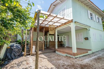 office em Rua Vereador Osni Ortiga, Lagoa da Conceição - Florianópolis - SC