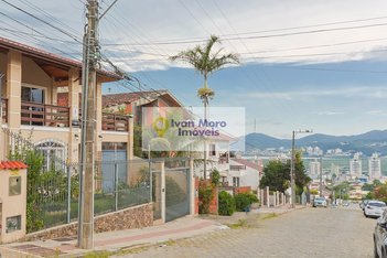 house em Rua José Francisco Dias Areias, Trindade - Florianópolis - SC