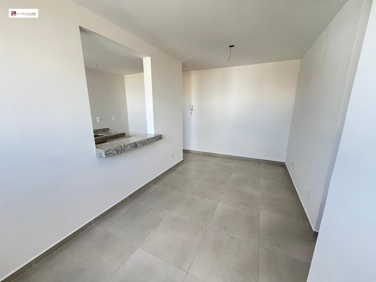 Apartamento com 2 quartos — Minaslândia (P Maio), Belo Horizonte
