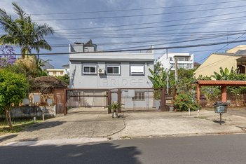 house em Avenida José Gertum, Chácara das Pedras - Porto Alegre - RS