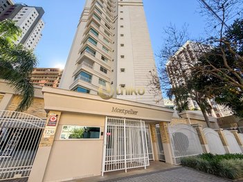 apartment em Rua Petit Carneiro, Água Verde - Curitiba - PR