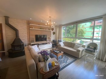 apartment em Rua Ermelinda Barbacovi, Bavária - Gramado - RS