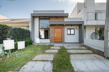 house em Rua Fernando Jorge Schneider, Hípica - Porto Alegre - RS