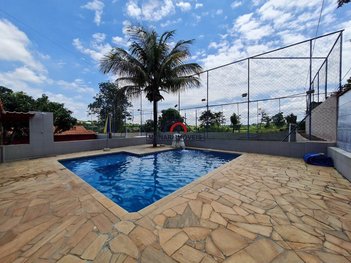commercial_property em Rua Porto, Parque Residencial Aeroporto - Limeira - SP