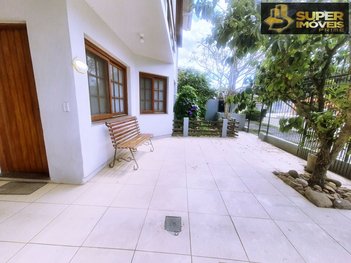 house em Rua Professor Carlos Henrique Nogueira, Centro - Pelotas - RS