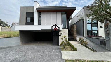 house em Avenida Renato Vargas, Loteamento Pinheiros de Tremembé - Tremembé - SP