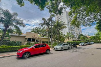 apartment em Rua Mauro Guedes de Oliveira, Jardim Lindóia - Porto Alegre - RS