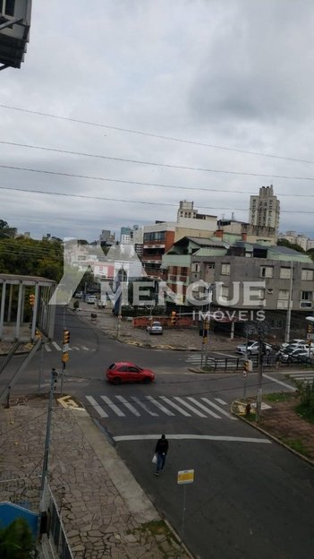 office em João Wallig, Passo da Areia - Porto Alegre - RS
