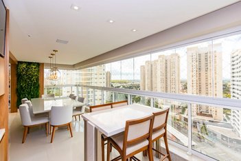 apartment em Rua Antenor Kaiser, Campo Comprido - Curitiba - PR