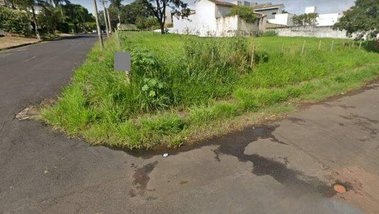 land_lot em Rua Cyro Avelino Franco, Jardim Karaíba - Uberlândia - MG