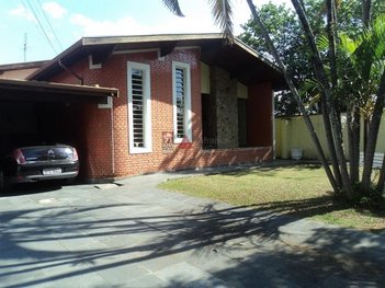 house em Rua Henrique Homem de Mello, Jardim Residencial Doutor Lessa - Pindamonhangaba - SP