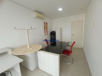 office em Conselheiro Nébias, Boqueirão - Santos - SP