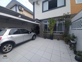 house em Largo Professor Clemente Ferreira, Vila Cascatinha - São Vicente - SP