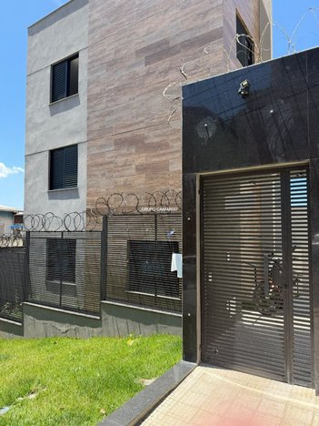 apartment em Rua Capitão Bragança, Santa Tereza - Belo Horizonte - MG