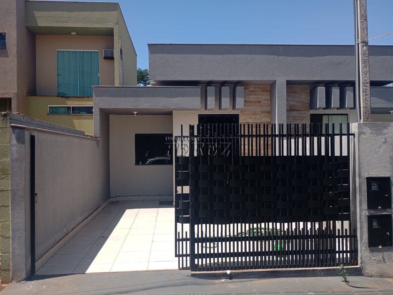 2ef17986-0cf6-48ca-bf1a-3c4205993c4d