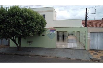 house em Rua Demézio Nabarreti, Cidade Jardim - Leme - SP