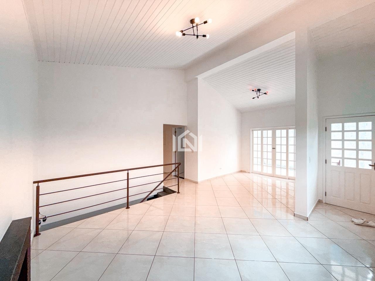 casa a venda no condominio jardim das acacias - sala de lareira