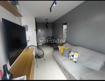 apartment em Rua Thereza de Jesus Monteiro Corralo, Maracanã - Praia Grande - SP