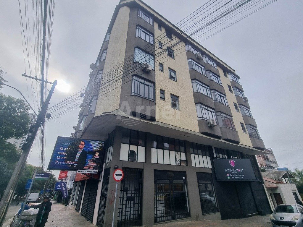 01 FACHADA