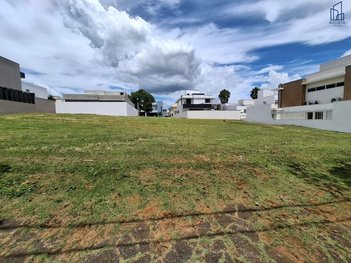land_lot em Avenida Adolpho Massaglia, Vossoroca - Votorantim - SP