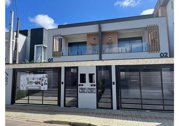 house em Rua Willibaldes Silveira de Souza, Jardim Sofia - Joinville - SC