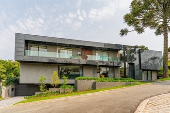 house em Rua João Batista Dallarmi, Santo Inácio - Curitiba - PR