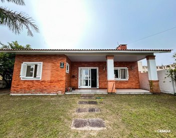 house em Rua Carandaí, Atlântida - Xangri-Lá - RS