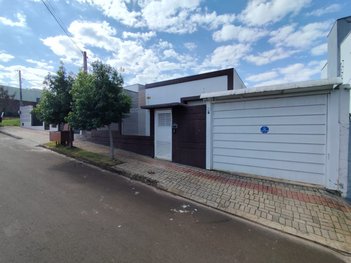 house em Rua Casemiro Sobieray, Presidente Médici - Chapecó - SC