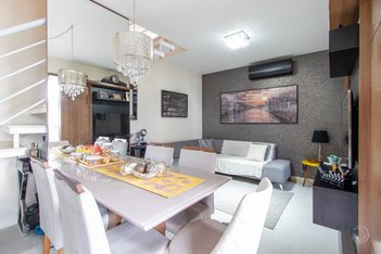 apartment em Rua Sebastião Laurentino da Silva, Córrego Grande - Florianópolis - SC