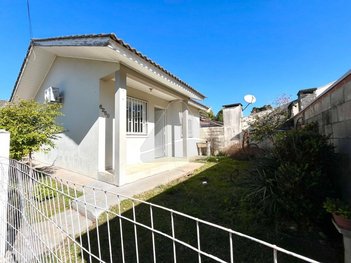house em Avenida Leonídia da Cunha Fiori, Vila Mattos - Passo Fundo - RS