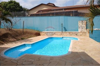 house em Rua Joaquim Pinto de Andrade, Jardim Botânico - Jaguariúna - SP