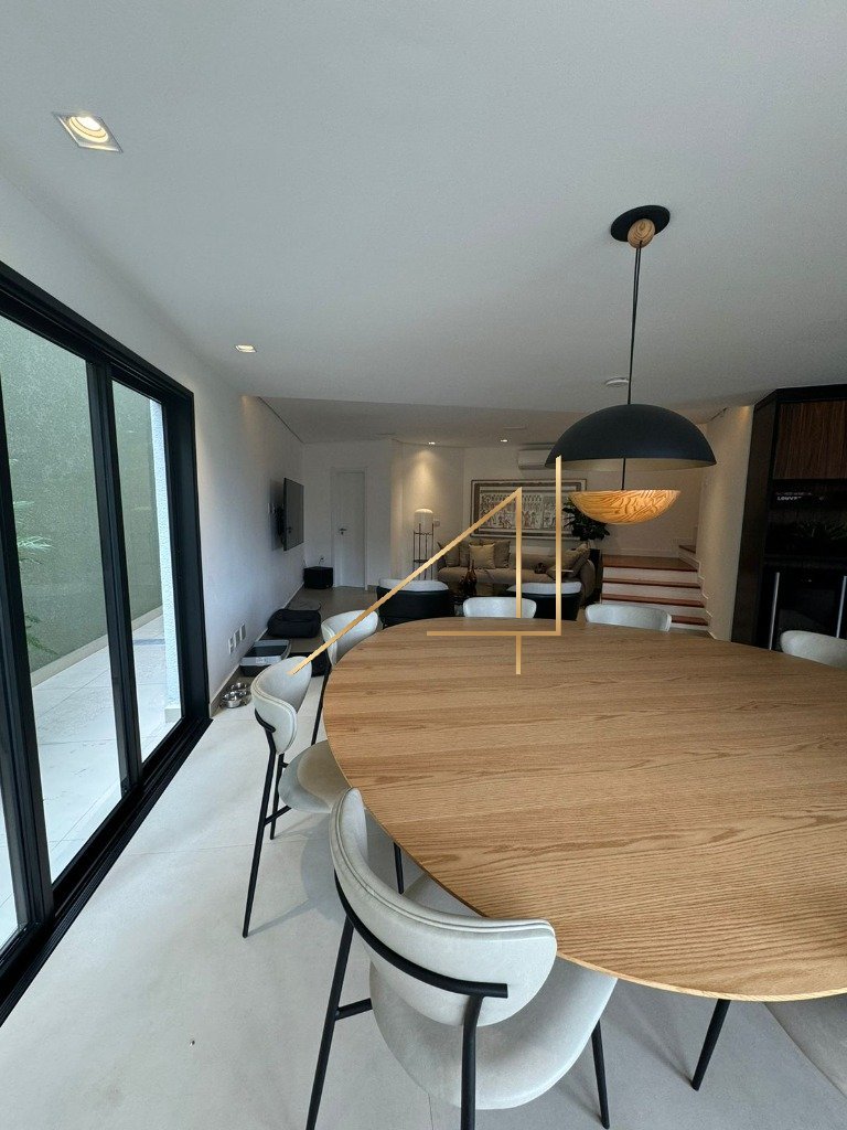 0e2a5ff8-79e0-4722-8240-ac422d2b1057