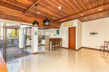 apartment em Rua Carlos Trein Filho, Auxiliadora - Porto Alegre - RS