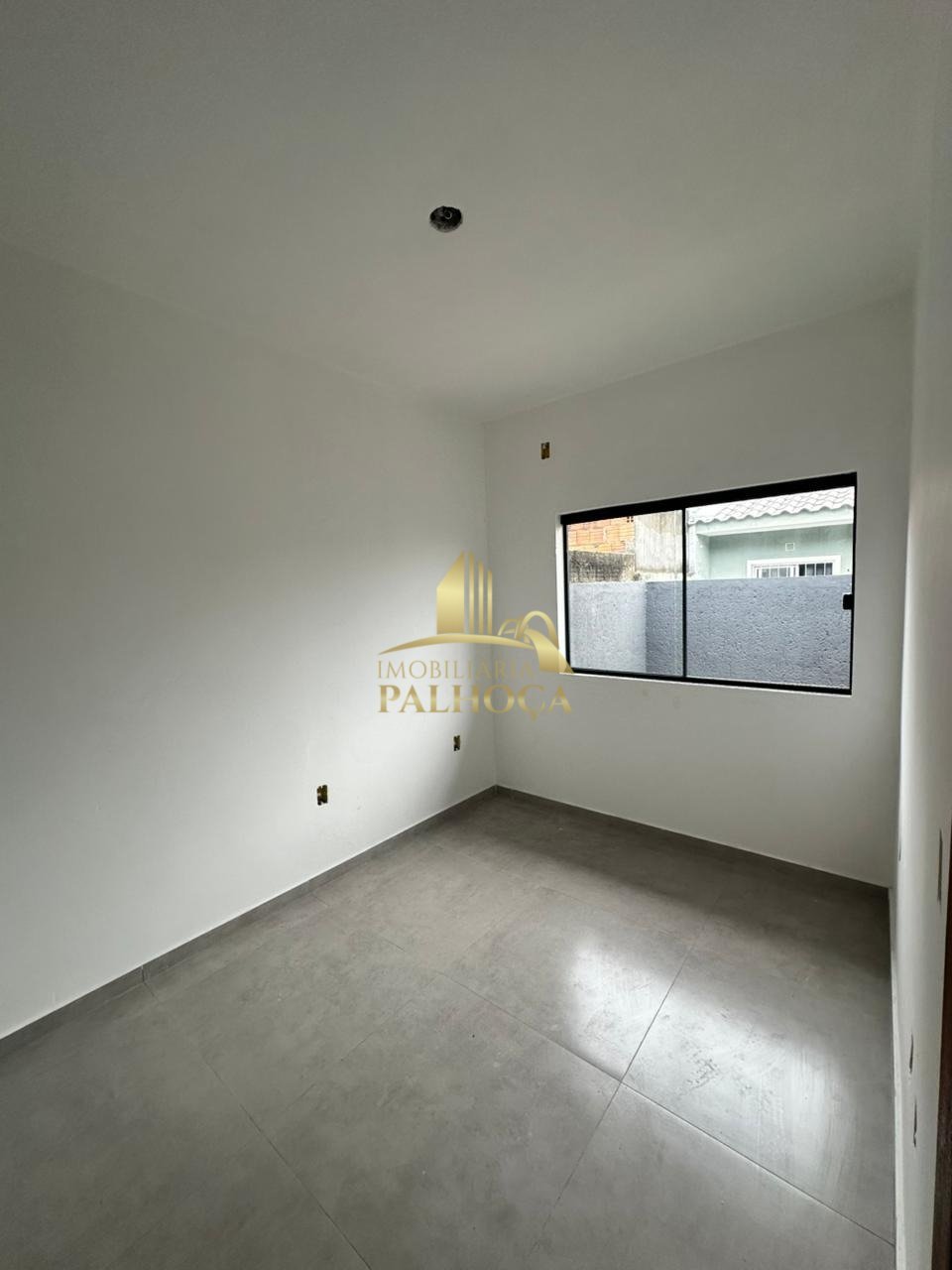 WhatsApp Image 2025-10-23 at 16.28