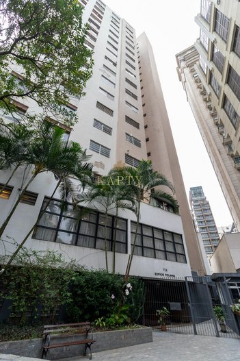 apartment em Rua João Lourenço, Vila Nova Conceição - São Paulo - SP
