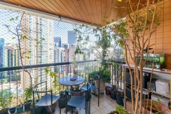 apartment em Rua Conceição de Monte Alegre, Cidade Monções - São Paulo - SP
