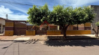 house em Rua Nagib Muhana Zahr, Centro - Castilho - SP