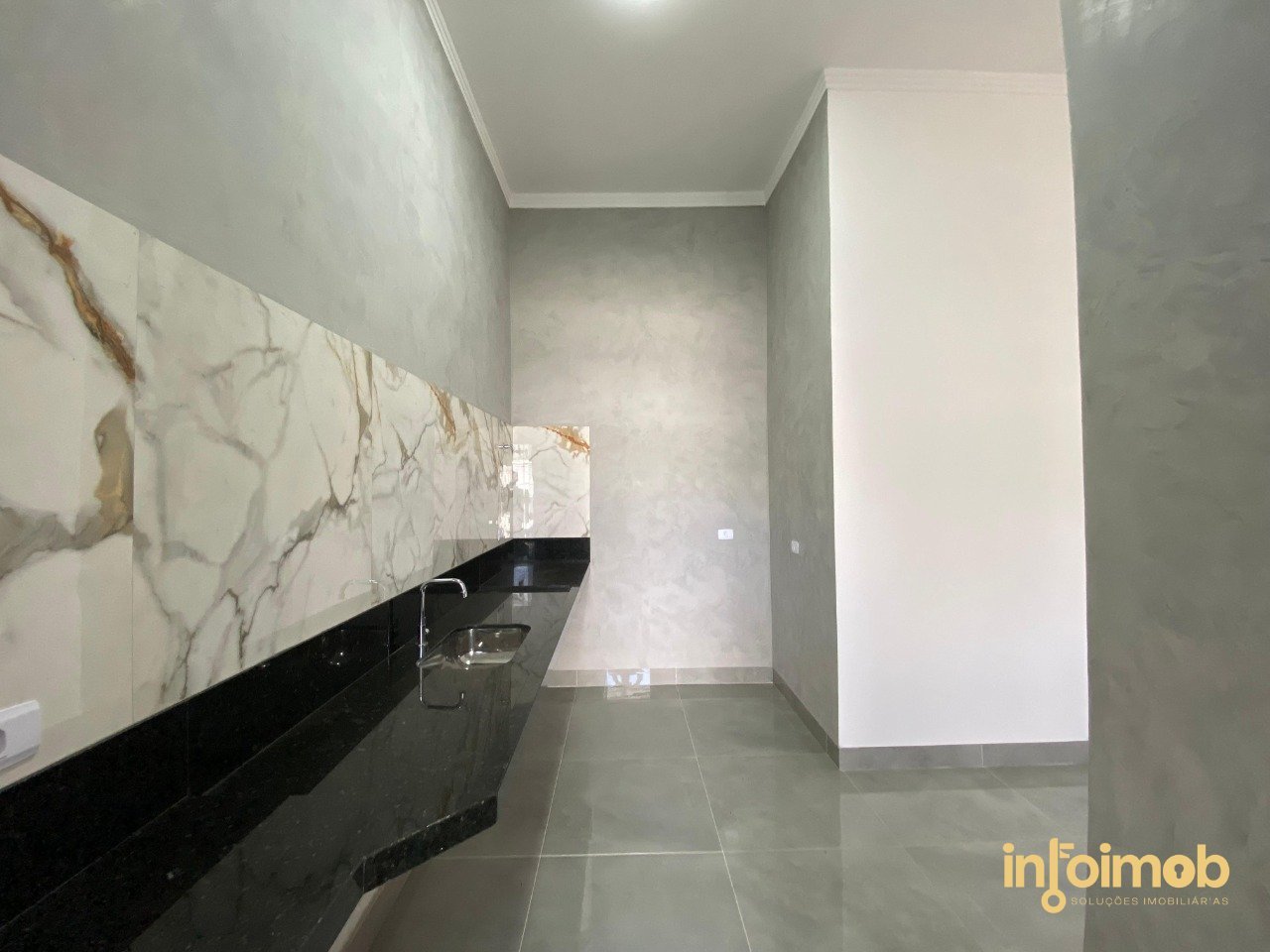 WhatsApp Image 2025-12-01 at 16.33