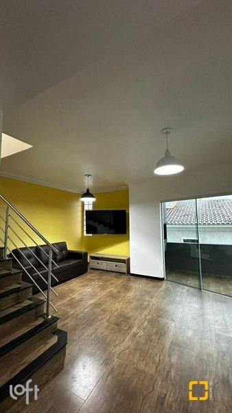 Servidão do Condor - facade03.jpg