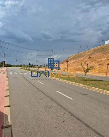land_lot em Avenida Dezoito de Maio, Portal da Serra - Lavras - MG