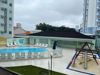 apartment em Rua Capitão Pedro Leite, Barreiros - São José - SC