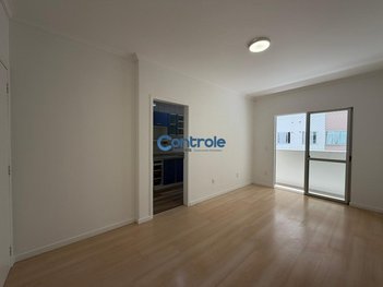 apartment em Rua Vereador Mário Coelho Pires, Campinas - São José - SC