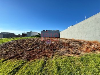 land_lot em Rua Natividade Polsaque, Jardim Aurora - Maringá - PR