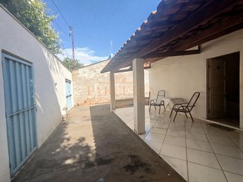 house em Avenida dos Estados, Jardim Sumaré - Araçatuba - SP