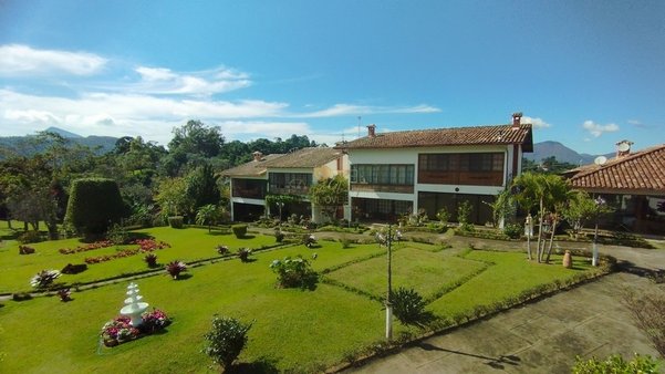 Cômodo Condomínio