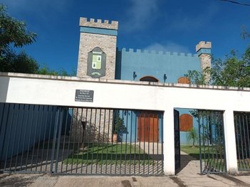 commercial_building em Avenida Sabarabuçu, Villa Real - Sabará - MG