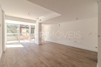 apartment em Rua Roque Calage, Passo da Areia - Porto Alegre - RS
