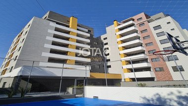 apartment em Rua Pará, Água Verde - Curitiba - PR
