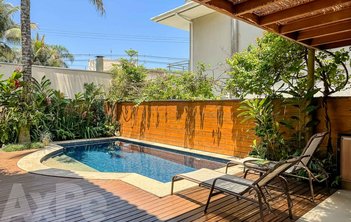 house em Avenida Deble Luíza Derani, Baleia - São Sebastião - SP