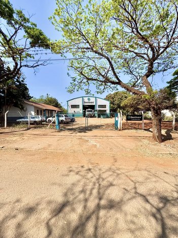 commercial_property em Rua Izaura Gamba Vitorino, Parque Industrial 200 - Maringá - PR